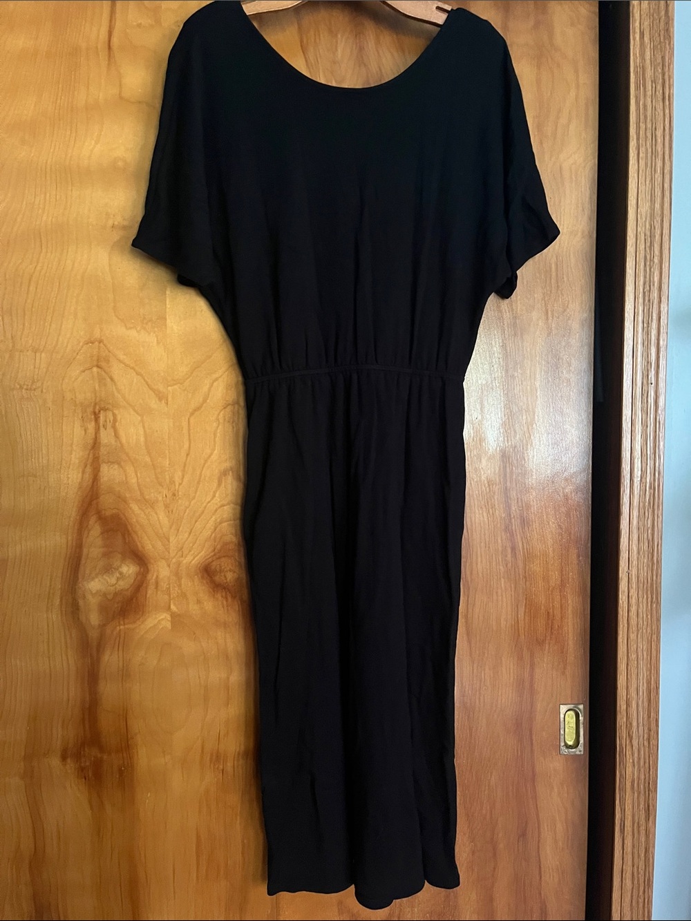 Black Short-Sleeve Midi Dress - Classic Scoop Neck